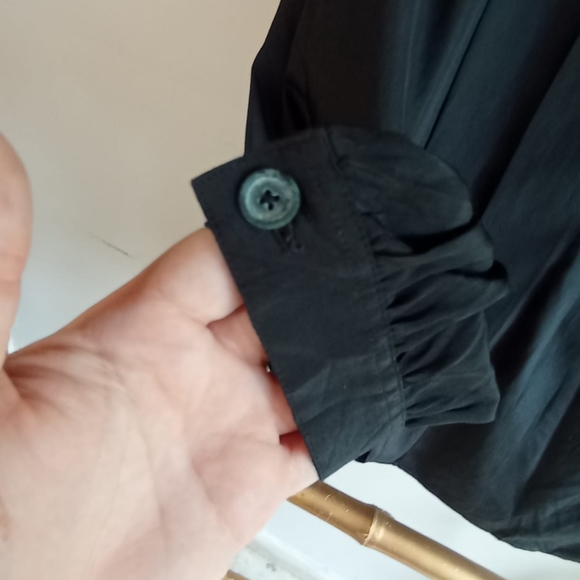 Vintage Geometric Flowy Top - Picture 6 of 16